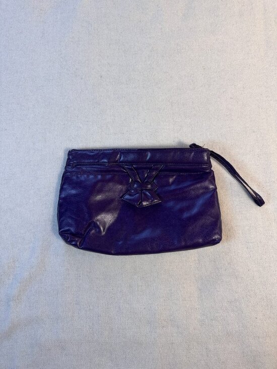 Unbranded Handbags - Vintage 1980s Purple Faux Leather Bow Clutch Wristlet